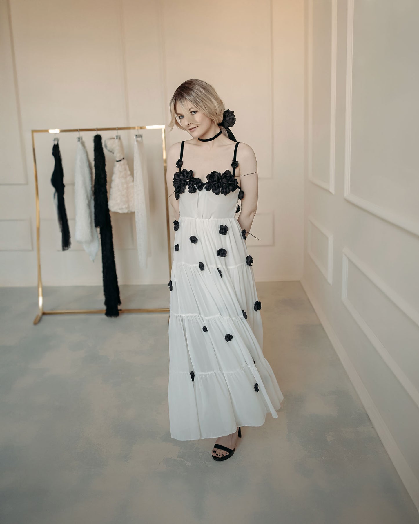 Suknia Midi Midnight Floral Cascade Dress